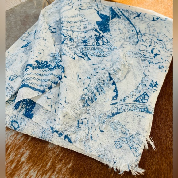 TILO Scarves Pretty Paisley scarf 💙 NWOT - Picture 4 of 10